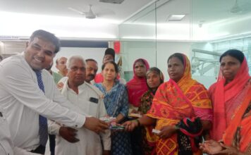 ” 32 स्माईल आर्थोडेंटिक केअर तर्फे ७५० वारकऱ्यांसाठी मोफत दंतचिकीत्सा शिबिर “