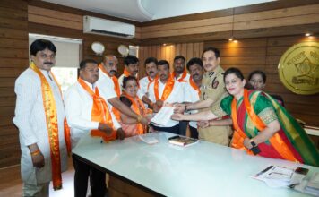 पुण्यात मुख्यमंत्र्यांची समाजमाध्यमांवर बदनामी करणाऱ्यांवर गुन्हा दाखल करण्यासाठी पोलीस आयुक्तांना निवेदन
