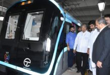 पालकमंत्री चंद्रकांतदादा पाटील यांच्याकडून मेट्रो स्थानकांची पाहणी