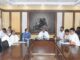 पीएमपीएमएल तसेच पुणे महानगरपालिकेच्या विविध प्रकल्पांची आढावा बैठक ; डिझेल बसेस सीएनजीवर रुपांतरीत कराव्यात- पालकमंत्री चंद्रकांत पाटील