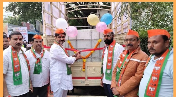 औंध येथे गणेश मूर्ती विसर्जन फिरत्या हौदाचे आमदार सिद्धार्थ शिरोळे यांच्या हस्ते उद्घाटन