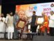 उपमुख्यमंत्री देवेंद्र फडणवीस यांच्या हस्ते अटल संस्कृती गौरव पुरस्कारचे वितरण