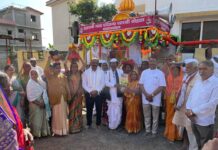 इंद्रायणी माता परिक्रमा पालखी सोहळ्यात पर्यावरणाचा जागरअजानवृक्षाचे रोपण, सुवर्णपिंपळ बीज प्रसाद वाटप आणि परकीय जैविक आक्रमणाविरोधात शपथ