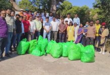 जिल्ह्यातील गड किल्ल्यांची स्वच्छता मोहीम सुरू