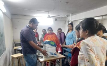 पुणे कँटोन्मेंट विधानसभा मतदारसंघाच्यावतीने निवडणूक कर्मचाऱ्यांसाठी प्रशिक्षणाचे आयोजन