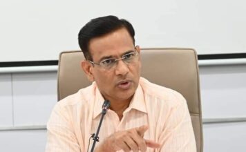 देशात पहिल्यांदाच सहकारी गृहनिर्माण संस्थांमध्ये मतदान केंद्रे