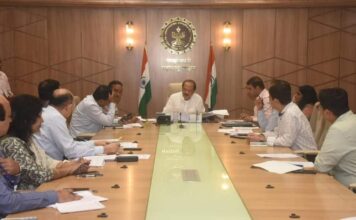 पुण्याच्या हिंजवडी आयटी परिसरातील समस्यांचा उपमुख्यमंत्री अजित पवार यांनी घेतला आढावा