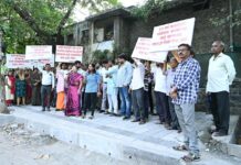 परिहार चौकातील गाळेधारकांचे आंदोलन