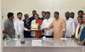 शिवसेनेतर्फे “नारी शक्ती पुरस्कार” डॉक्टर राजेश्वरी संजय व्होरा यांना प्रदान