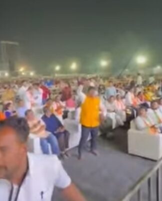 आरक्षण लेंगे..अरे घुस के आरक्षण लेंगे…अशी पंतप्रधान मोदींच्या भर सभेत मराठा तरुणाची लक्षवेधी घोषणाबाजी