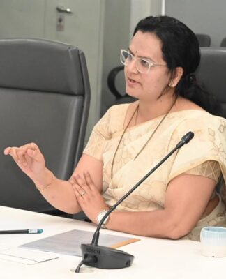 जिल्हाधिकारी कार्यालयात ईव्हीएम व व्हीव्हीपॅटची तपासणी व पडताळणी प्रक्रियेबाबत बैठक संपन्न