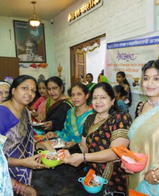 घरकाम करणाऱ्या महिला आपल्या कुटुंबाचाच भाग – मंजुश्री खर्डेकर