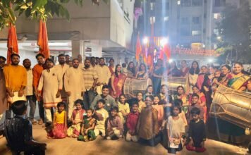 बाणेर येथे रोहन लेहर ३ सोसायटीमध्ये शिवजयंती निमित्त ढोल ताशांच्या गजरात भव्य मिरवणूक