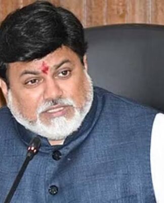 नगरपालिकांनी रेखांकनातील खुल्या जागेत शासनाच्या निधीतून कामे केली असल्यास चौकशी करणार – उद्योगमंत्री उदय सामंत