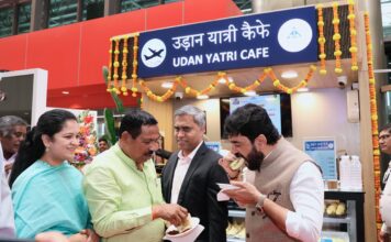 पुणे विमानतळावर आता १० रुपयांत चहा, २० रुपयांत वडापाव !