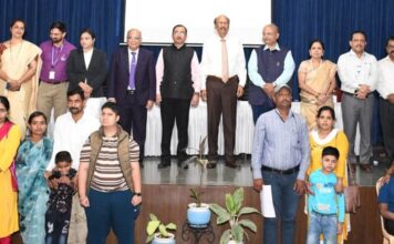 दिव्यांग बालकांच्या वैद्यकीय मूल्यमापनासाठी जिल्हा विधी सेवा प्राधिकरणाच्यावतीने घरपोच सुविधा-प्रमुख जिल्हा व सत्र न्यायाधीश महेंद्र के. महाजन