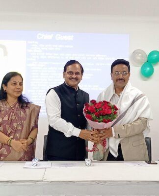 अभियांत्रिकी ही केवळ यंत्रांची नव्हे, तर माणसांच्या समस्या सोडवण्याची कला आहे!— प्रा. मिलिंद जोशी