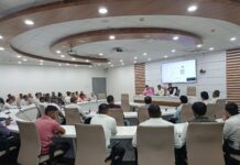 पुरंदर येथील विमानतळाकरिता प्रकल्पबाधित शेतकऱ्यांच्या मागण्यांबाबत राज्य शासन सकारात्मक- जिल्हाधिकारी जितेंद्र डुडी