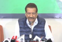 इंडिगो क्रायसिसवर पृथ्वीराज चव्हाण यांचा सरकारवर जोरदार हल्लाबोल; मक्तेदारी मोडून काढण्याची मागणी