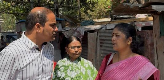 औंध येथील डॉ. बाबासाहेब आंबेडकर वसाहतीतील अस्वच्छतेची पाहणी; तातडीच्या उपाययोजनांची नाना वाळके यांची मागणी