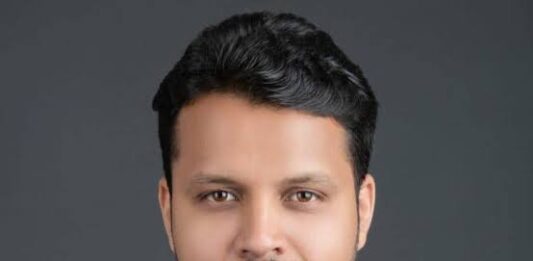 भारत मंडपमला झटपट मंजुरी, शिवसृष्टी अद्याप रखडली; अमोल बालवडकरांचा महापालिकेवर जोरदार हल्ला