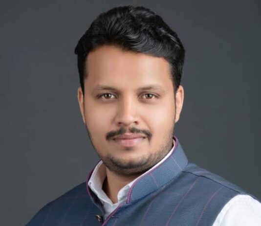 भारत मंडपमला झटपट मंजुरी, शिवसृष्टी अद्याप रखडली; अमोल बालवडकरांचा महापालिकेवर जोरदार हल्ला