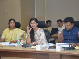 नदी सुशोभीकरण करताना पर्यावरणपूरक व प्रदूषणमुक्तीला प्राधान्य द्या -पर्यावरण मंत्री पंकजा मुंडे