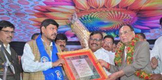 शेवाळवाडीत ग्रंथालय व प्रयोगशाळेचे उद्घाटन; १६५ शाळांच्या अनुदानाबाबत पाठपुरावा करणार – रामदास आठवले