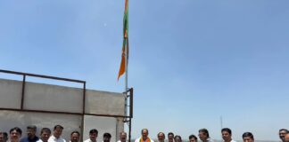 लोणीकंद येथे भाजपाचा स्थापना दिवस उत्साहात साजरा; जिल्हाध्यक्ष प्रदीप कंद यांचे कार्यकर्त्यांना मार्गदर्शन