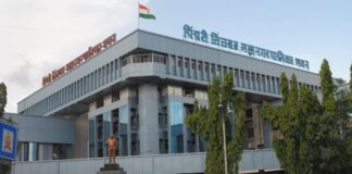 पिंपरी-चिंचवड महापालिकेत इंधनभत्त्यावरून संतापपदाधिकारी आणि अधिकाऱ्यांना दरमहा ₹५० हजार इंधनभत्ता; जनतेच्या पैशांची उधळपट्टी असल्याची टीका