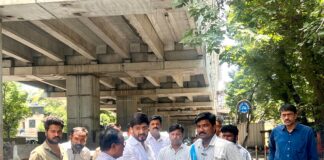 गणेशखिंड रस्त्यावरील रेंगाळलेल्या फुटपाथच्या कामावरून आमदार सिद्धार्थ शिरोळे कडक भूमिकेत
