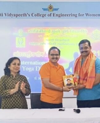 योगातून निरोगी जीवनाचा संदेश: भारती विद्यापीठात आंतरराष्ट्रीय योग दिन उत्साहात