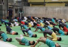 सन्मती बाल निकेतनमध्ये आंतरराष्ट्रीय योग दिन उत्साहात साजरा