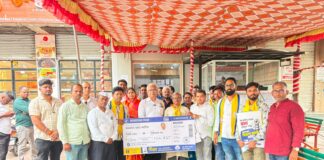 आम आदमी पार्टीच्या वतीने शिक्षणमंत्री चंद्रकांत पाटील यांना ‘पंजाब दौऱ्याचे’ विमान तिकीट भेट