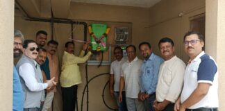 Aura Ville बावधन येथे सौर ऊर्जा प्रकल्पाचे नगरसेवक दिलीप वेडे पाटील यांच्या हस्ते उद्घाटन
