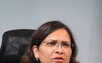 नाविण्यपूर्ण उपक्रमांद्वारे जादूटोणा विरोधी कायद्याची प्रचार, प्रसिद्धी करा- विभागीय आयुक्त शीतल तेली