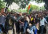 दिल्लीत ‘संसद चलो’ मोर्चा तणावपूर्ण; लाठीचार्ज, अश्रुधुराच्या नळकांड्यांचा मारा
