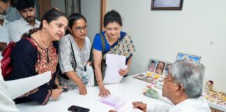 जनता दरबारच्या माध्यमातून ना. चंद्रकांतदादा पाटील यांचा कोथरुडकरांशी संवाद