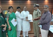 पुणे पोलीस आयुक्त अमितेश कुमार यांची राष्ट्रवादी काँग्रेस (शरद पवार) शिष्टमंडळाची भेट; कायदा-सुव्यवस्था व वाहतूक प्रश्नांवर सविस्तर चर्चा