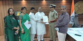 पुणे पोलीस आयुक्त अमितेश कुमार यांची राष्ट्रवादी काँग्रेस (शरद पवार) शिष्टमंडळाची भेट; कायदा-सुव्यवस्था व वाहतूक प्रश्नांवर सविस्तर चर्चा