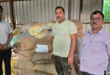 अन्न व औषध प्रशासनाकडून आंबेगाव व खेड तालुक्यात ५ ठिकाणी धडक कारवाई ; १९ लाखाहून अधिक रकमेचा साठा जप्त