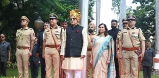स्वातंत्र्यदिनी राज्यपाल जिष्णु देव वर्मा यांच्या हस्ते ध्वजारोहण