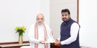 अजित पवारांना मरणोत्तर पद्मविभूषण पुरस्काराने सन्मानित करा आमदार विक्रम काकडेंची केंद्रीय गृहमंत्री अमित शाह यांच्याकडे मागणी