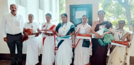 ससून रुग्णालयातील ‘मावशी’ व ‘दाई’ यांचा अमनोरा येस फाउंडेशनतर्फे सन्मान