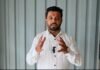 “टेंडर काढून टक्केवारी हवी असेल तर भीक मागून गोळा करून देतो; पण विद्यार्थ्यांच्या खात्यात थेट पैसे जमा करून शालेय साहित्य द्या!”;प्रशासनाचा डीबीटीचा पारदर्शक प्रस्ताव भाजप नगरसेवकांनी फेटाळला