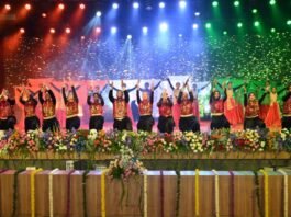 पुणे फेस्टिव्हलच्या ३८ व्या पर्वाचे उपराष्ट्रपतींच्या हस्ते उद्घाटन; ज्येष्ठ कलाकार मोहन जोशी यांना ‘जीवन गौरव’ पुरस्कार प्रदान