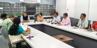 जिल्हास्तरीय दुष्काळ व्यवस्थापन समितीकडून जिल्ह्यातील परिस्थितीचा आढावा
