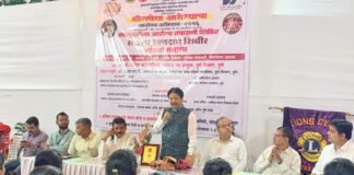 ‘श्री गणेशा आरोग्याचा’ अभियानातील आरोग्य शिबिरास सह धर्मादाय आयुक्त दिनेश कोथळीकर यांची भेट