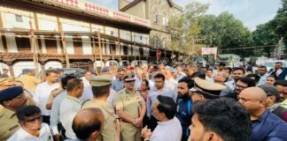 गणेशोत्सवापूर्वी पुण्यातील प्रमुख मिरवणूक मार्ग खड्डेमुक्त करण्याच्या सूचना, पोलीस आयुक्त व पुणे मनपा आयुक्त यांच्या संयुक्त पाहणी
