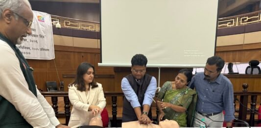जागतिक हृदय दिनानिमित्त पुणे महापालिकेत CPR प्रशिक्षण व प्रात्यक्षिक